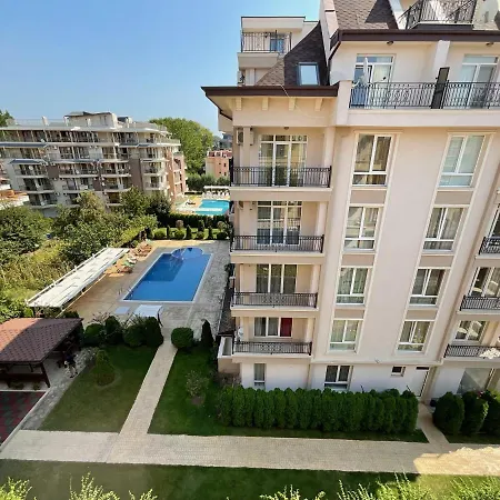 Saint Elena Apartment
